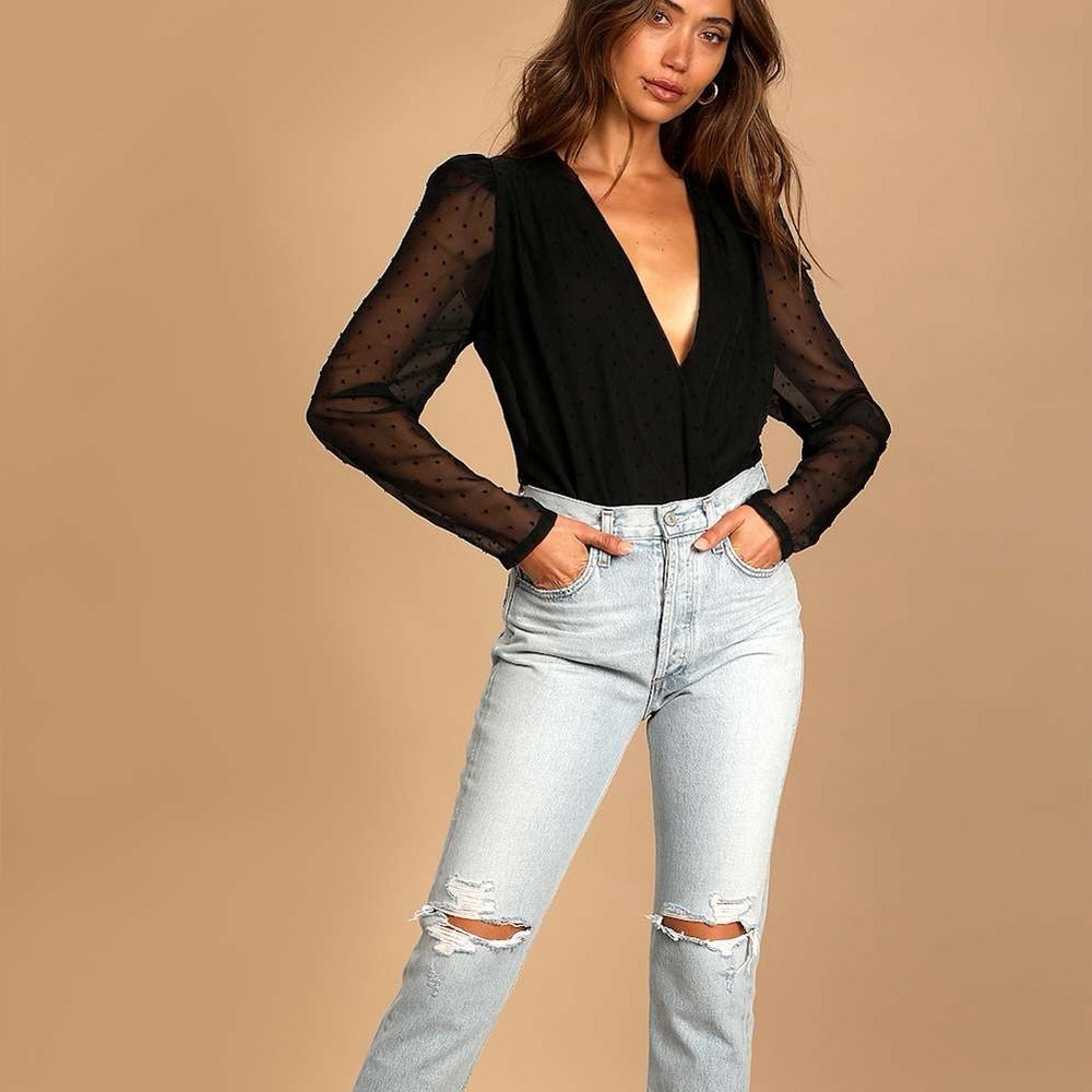 Lulus Black Swiss Dot Sheer Long Sleeve Deep V Bodysuit Dainty Dots size M - Picture 3 of 7
